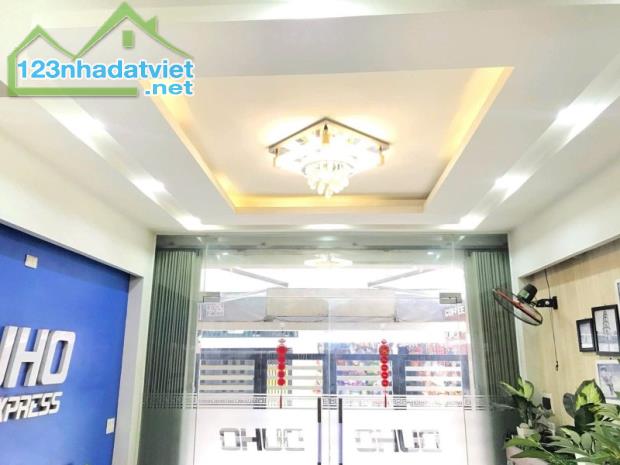 ♥ Nhà Góc kiệt Ô tô, sát MT Lê Đình Lý, 50m2, 4.5 tầng cực xịn hiện đại, 5.x tỷ - 3