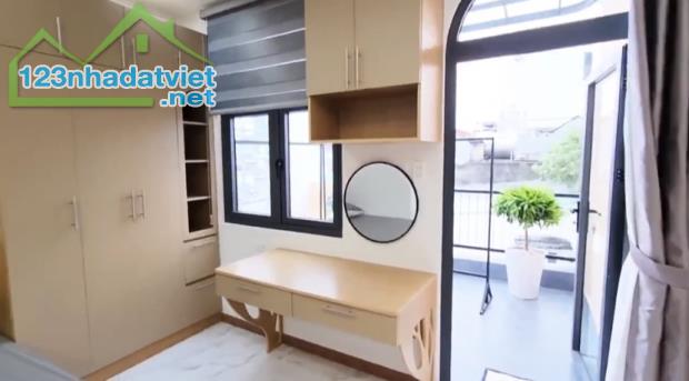 BÁN TÒA NHÀ CHDV CAO CẤP – TRUNG TÂM QUẬN 10  🧧NAY GIẢM CHỈ GÒN 17.2 TỶ 📍Địa chỉ: Sư - 2
