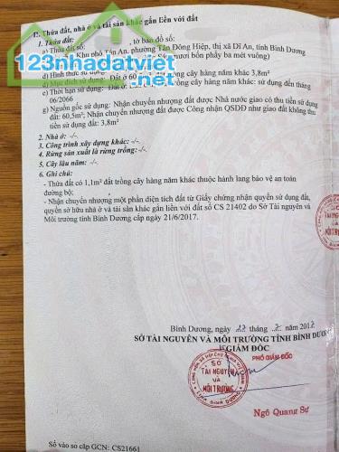 Nhà 1 trệt 1 lầu diện tích 64m2 TTTP dĩ An, Bình Dương, đường xe hơi giá chỉ 3ty650 triệu