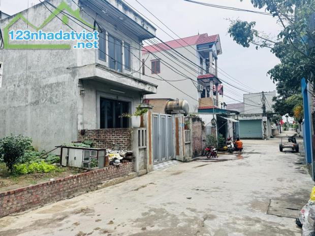 Bán đất TRỤC CHÍNH ô tô đánh võng tại #ĐÔNG LAI-QUANG TIẾN SS giá ngang trong ngõ - 3