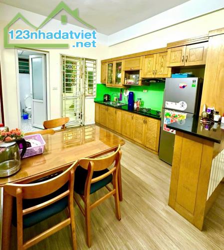 CẦN BÁN CĂN HỘ CT11 – DIỆN TÍCH 68M² – 2 NGỦ, 2 VỆ SINH
