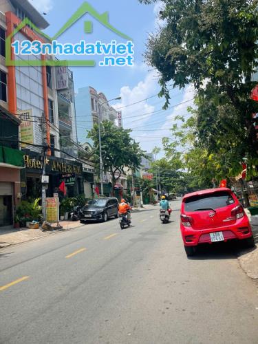 ĐỊNH CƯ NƯỚC NGOÀI – CẦN NHƯỢNG KHÁCH SẠN 7 TẦNG ĐANG KD TỐT – MT HÀ HUY GIÁP - 2
