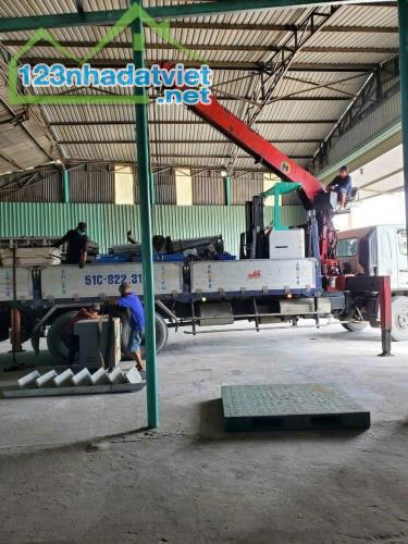 GIÁ TỐT - CHÍNH CHỦ Cần Bán Nhanh Nhà Và Kho Vị Trí Tại Huyện Bình Chánh , TP HCM - 1