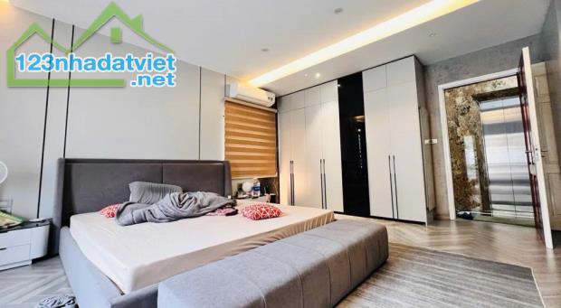 Nhà Đẹp - Mới Tinh  - Cạnh Công Viên Ngọc Thụy - 1