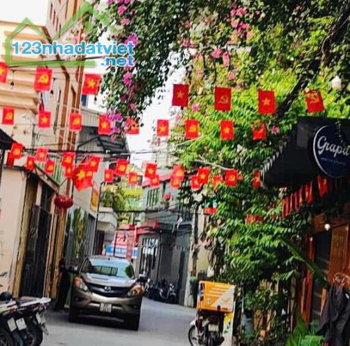 Bán đất thị trấn Trạm Trôi,diện tích39m2,mặt tiền3.6m,ô tô 7 chỗ đỗ cửa - 2