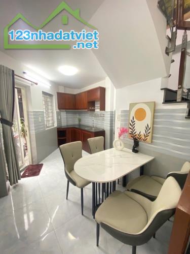 BÁN NHÀ, 4 TẦNG, NGUYỄN DUY CUNG, 49m2, GÒ VẤP, NHỈNH 4 TỶ XX - 4