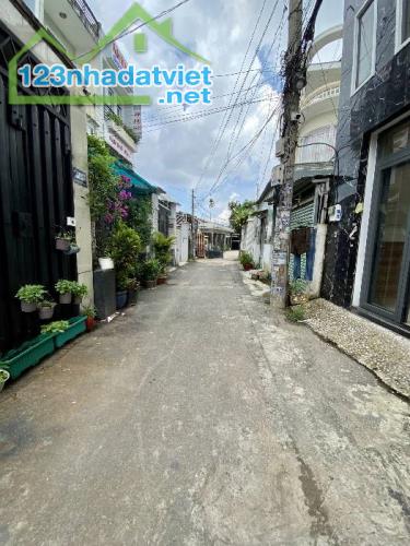 NHÀ CỰC ĐẸP - GẦN CV LÀNG HOA & QUANG TRUNG GV - 60M² - HXH VÀO NHÀ - 5 TẦNG NHỈNH 7 TỶ