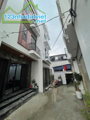 🏡 NHÀ 3 TẦNG ĐẸP – 45M² – NGÕ Ô TÔ – TRUNG TÂM KIẾN AN – GIÁ CHỈ 1 TỶ 950TR – ĐỪNG BỎ LỠ! - 1