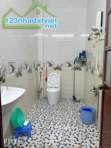BÁN CĂN HỘ DỊCH VỤ 4 TẦNG – XE HƠI VÀO NHÀ – DÒNG TIỀN 30TR/THÁNG – CHỈ 10,9 TỶ