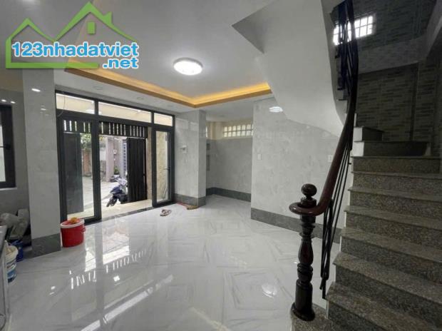 Huế Chính chủ bán nhà Quận 12 - 2