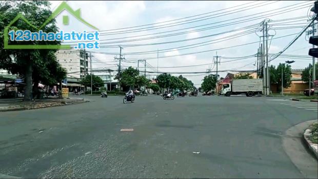 Bán lô đất 5010m2 KCN Vĩnh Lộc- Bình Hưng Hòa A - Bình Tân giá chỉ 30 tỷ - 3
