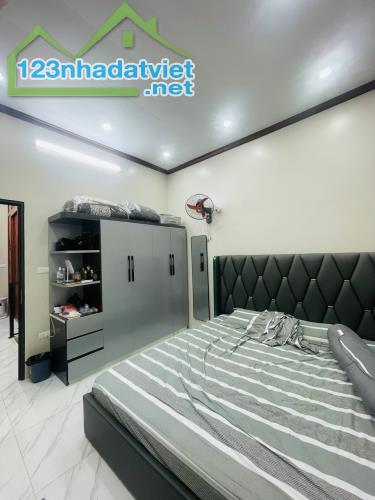 MẶT PHỐ KINH DOANH HÀ ĐÔNG - 3 THOÁNG VĨNH VIỄN, OTO DỪNG ĐỖ TRƯỚC CỬA, MẶT TIỀN KINH - 3