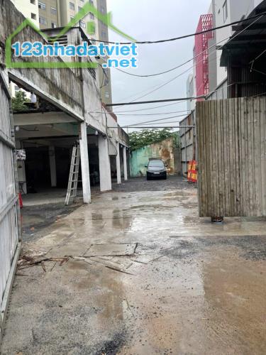 BÁN ĐẤT NGAY KHU SẦM UÁT TÊN LỬA DT 890M2 ĐƯỜNG NHỰA 16M THÔNG TỨ HƯƠNG