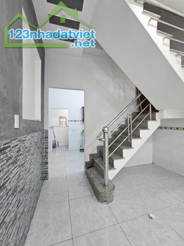 Bán Nhà Nam Thới, Sát Thị Trấn Hóc Môn, 44m2, 2 Tầng BTCT, Hẻm 30m ra Đường Xe Tải. - 4