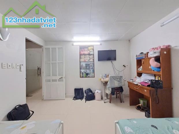 Bán nhà Mặt tiền Quách Hữu Nghiêm - ngay Lũy Bán Bích, 5x25m, Trệt + lửng, 12.8 tỷ. - 3