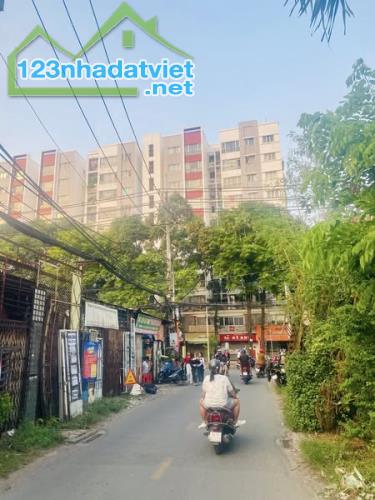 CẠNH AEON TÂN PHÚ - HẺM TẢI THÔNG - NHÀ C4 74M2 N4*18.5 CHỈ NHỈNH 5