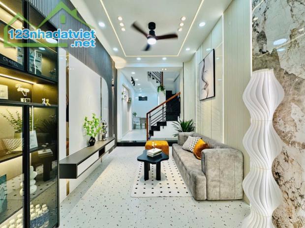 Bán nhà HXH gần Landmark 81 - Võ Duy Ninh, P22, Bình Thạnh - 40m2 - 4 Tầng CHỈ 7 TỶ