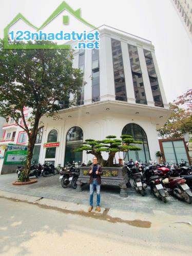 🔅 BIỆT THỰ LINH ĐÀM, 203M2 7T THANG MÁY, LÔ GÓC 3 MT 27M, CHỈ 72 TỶ 🔅