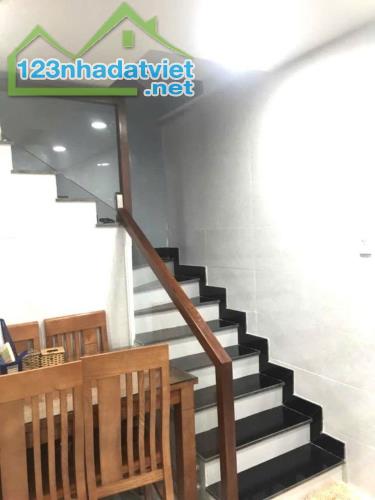Giảm 500tr Bán gấp nhà Lưu Chí Hiếu Tây Thạnh Tân Phú 58m2 ,2 Tầng 3 pn Nhỉnh 3 tỷ - 2