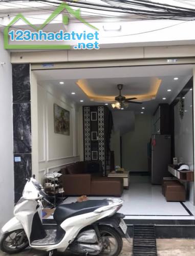 THƯỢNG CÁT - TÂY TỰU 🏠NHÀ 37M2 - 4 TẦNG - 3 NGỦ  - Ô TÔ ĐỖ