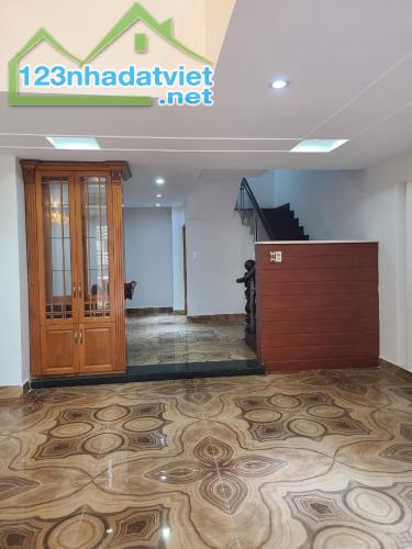 CẦN BÁN GẤP NHÀ HẺM XE TẢI THÔNG, 5 TẦNG, 60M2, VUÔNG VỨC, P11, BÌNH THẠNH - 2