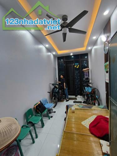 CHỈ 6 TỶ RINH NGAY NHÀ HOÀNG HOA THÁM - BA ĐÌNH - NGÕ THÔNG - 3 GÁC PHI