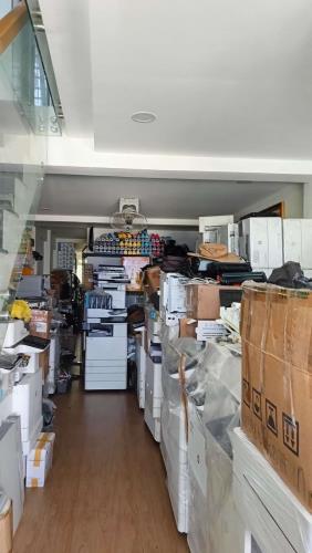Nhà Quận 1 - Sát bên Bộ Công An - 70m2 - Giá chỉ 9.99 tỷ - 2