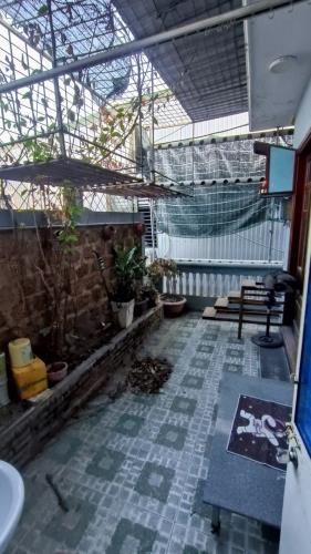 # Nhà Kiệt Hoàng Thúc Trâm, gần Ô tô đậu, 77m2, 2 tầng đúc, 3..x tỷ - 2