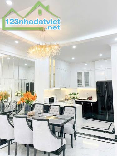 BÁN NHÀ PHỐ MỄ TRÌ Ô TÔ TRÁNH VỈA HÈ RỘNG DT 53M 5T MT 5M GIÁ 13,9 TỶ - 2