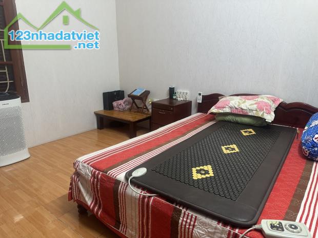 BÁN NHÀ PHỐ MỄ TRÌ Ô TÔ TRÁNH VỈA HÈ RỘNG DT 53M 5T MT 5M GIÁ 13,9 TỶ - 1