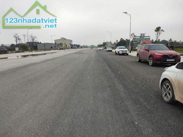 Chính chủ cần bán nhanh 2 lô đất liền kề mới trúng đấu giá.khu công nghiệp Thái Thắng, - 1