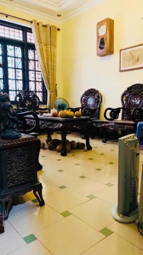 VỊ TRÍ VÀNG PHỐ TRUNG KÍNH, CẦU GIẤY Ô TÔ TRÁNH, VỈA HÈ, KINH DOANH, GARA 0569766799 - 1