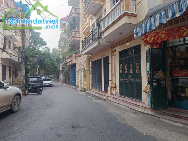 Bán đất quận Tây Hồ 181m 27 tỷ Ôtô tránh Lô góc xây tòa nhà 8 tầng thang máy