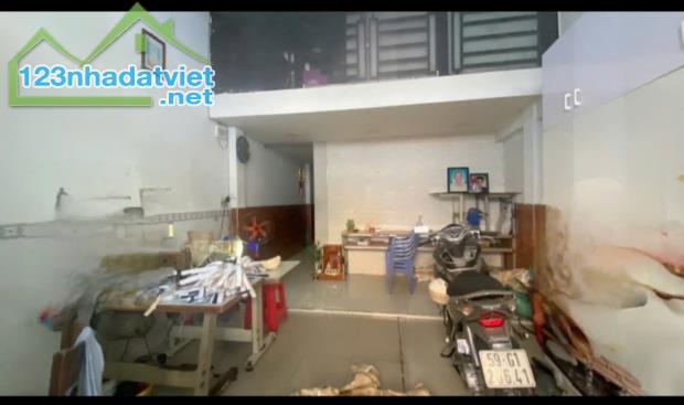 Nhà bán Nguyễn Văn Qúa ,Q12, giá siêu hời, HXH, nhà còn mới và đẹp