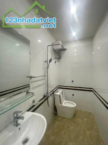 🔥 Bán Nhà đường Đà Nẵng, Cầu Tre, Ngô Quyền, HP. 3,15 tỷ, 47m2 – Nhà Đẹp 4 Tầng - 4
