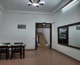 Cho thuê nhà ngõ phố Hào Nam Đống Đa 28m x 4 tầng, giá 11tr/tháng