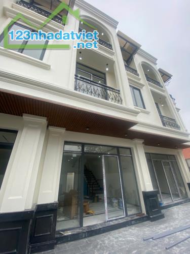🌟 CHỈ 3,7TY CÓ NHÀ ĐẸP 3 TẦNG TẠI ĐẠI THÀNH – DT65M² – CÓ SÂN TRƯỚC, SÂN SAU