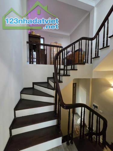 Bán nhà 75m2 Đường nước Phần Lan 5x15m 6T gara kinh doanh đầu tư chỉ 16 tỷ 0983458219