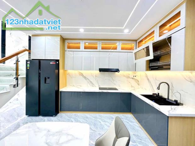 Tuyệt phẩm HXH NGUYỄN ẢNH THỦ ,HT Q12, đẹp lộng lẫy  5Tx 52m2 . Giá chỉ  5.6 tỷ (TL). - 2