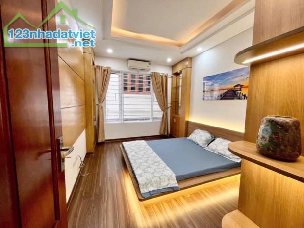 Bán Gấp Nhà Phố Lạc Trung, Hai Bà Trưng, Phân Lô – Ôtô, 68m2x4T, Giá 13.2 tỷ
