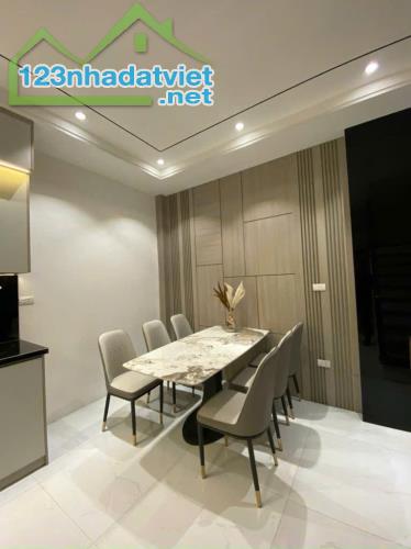 BÁN NHÀ TRÍCH SÀI, MỞ CỬA RA THẤY HỒ TÂY LỘNG GIÓ, Ô TÔ ĐỖ CỬA, Ở CỰC SƯỚNG - 1