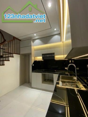 BÁN NHÀ TRÍCH SÀI, MỞ CỬA RA THẤY HỒ TÂY LỘNG GIÓ, Ô TÔ ĐỖ CỬA, Ở CỰC SƯỚNG - 2