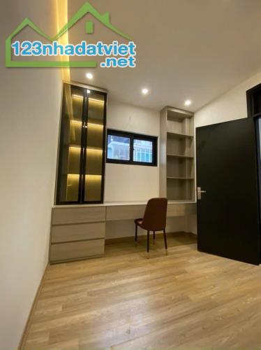 BÁN NHÀ TRÍCH SÀI, MỞ CỬA RA THẤY HỒ TÂY LỘNG GIÓ, Ô TÔ ĐỖ CỬA, Ở CỰC SƯỚNG - 5