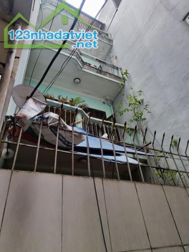 Sốc, bán nhà Thụy Khuê Tây Hồ, tặng gpxd 5 tầng, sát phố DT 65m2 Giá 16 tỷ - 4