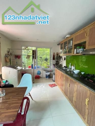Hiếm Có - Ô TÔ qua nhà - Kinh Doanh  - Tây Sơn - Đống Đa - Dt 30m2/4tầng/nhỉnh 6 tỷ - 3
