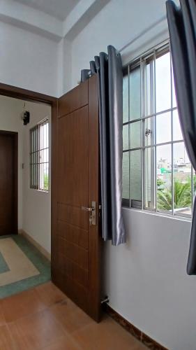 BÁN NHÀ QUẬN 7 PHƯỜNG TÂN QUY DƯỚI 5 TỶ, 4 TẦNG, CÓ THU NHẬP 20TR/TH - 4