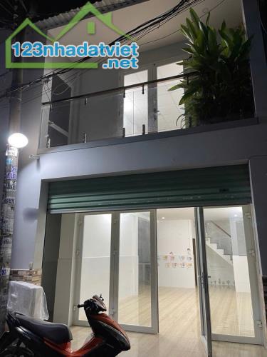 NHÀ BÁN QUANG TRUNG GV - GẦN CHỢ HẠNH THÔNG TÂY & NGÃ 3 VỚI TÂN SƠN  - DT 67M² - 2 TẦNG - 1