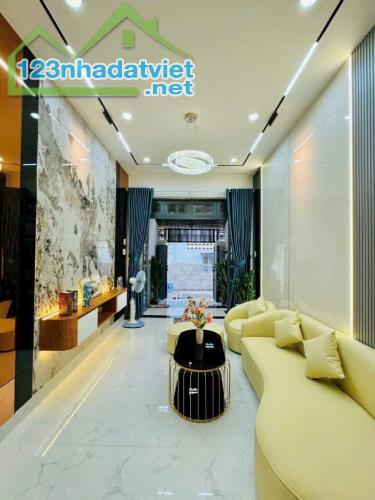 Chiều dài khủng 18m - 4 tầng - chỉ 5.x tỷ
💥 QUANG TRUNG GIÁP TÂN SƠN
TƯƠNG LAI TĂNG - 1