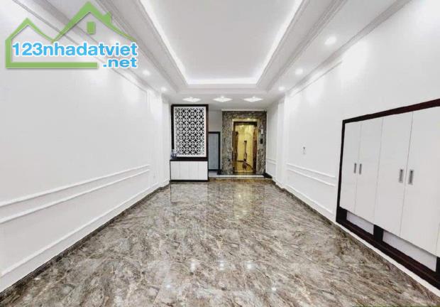 💥. Nhà đẹp Xuân Đỉnh – 6 tầng thang máy, chỉ 221 triệu  Diện tích 42m², thiết kế 6 tầng - 2