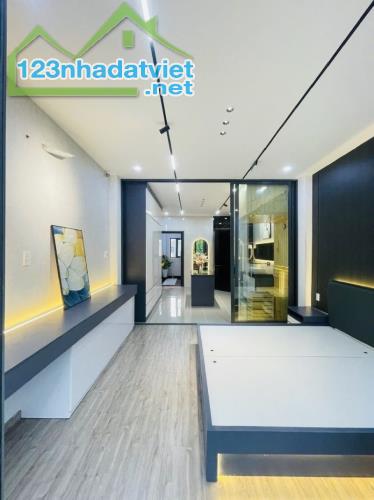 6 TỶ HƠN - NHÀ QUẬN 3, GẦN CV THỎ TRẮNG - HẺM AN NINH SẠCH SẼ - 45M2 2 LẦU 3PN CÓ N/THẤT - 4
